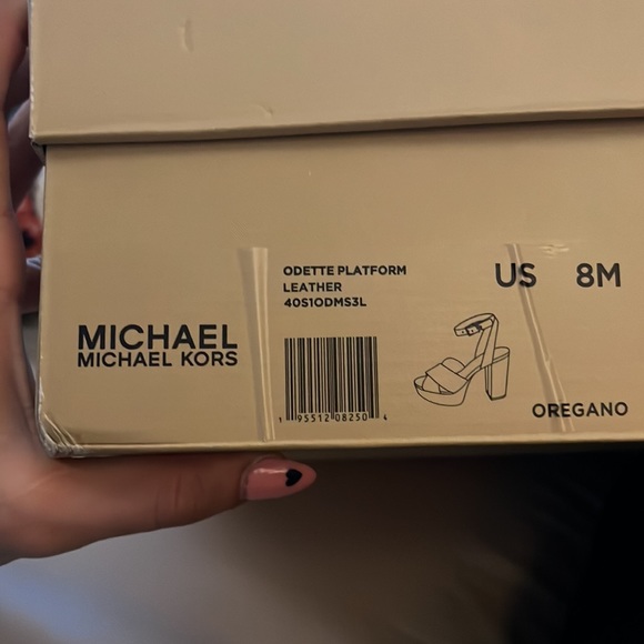 Michael Kors Wedges New in box - Picture 4 of 4